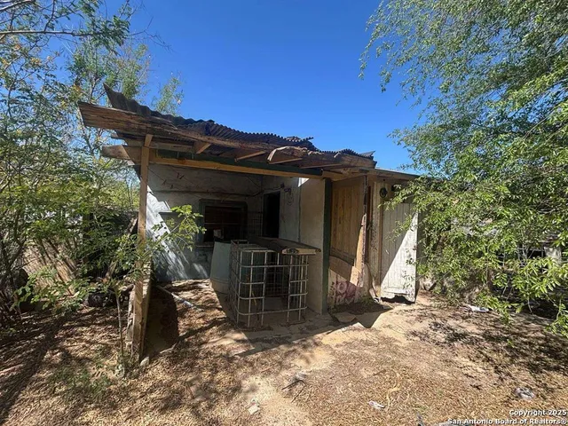 $63,000 | 2206 Smith Street, Laredo, TX 78046