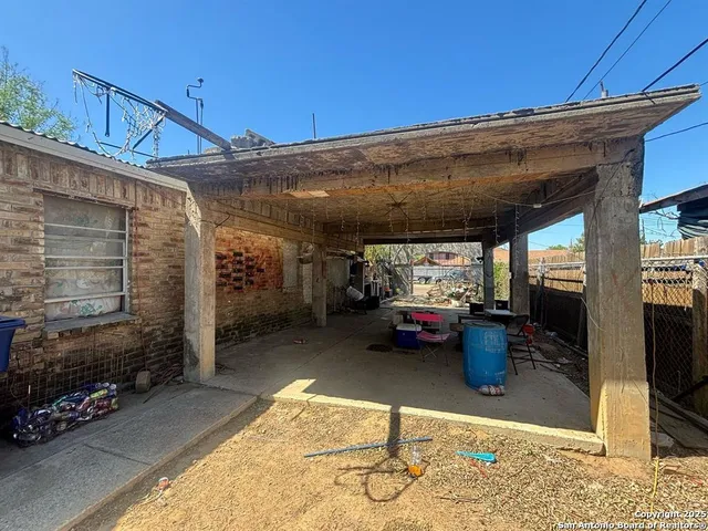 $63,000 | 2206 Smith Street, Laredo, TX 78046