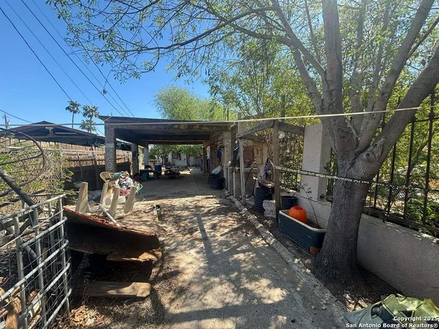 $63,000 | 2206 Smith Street, Laredo, TX 78046