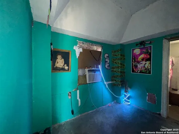 $63,000 | 2206 Smith Street, Laredo, TX 78046