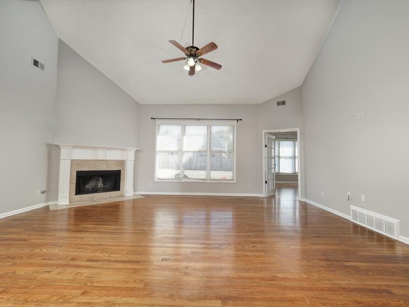 10447 Pilot Rock Road Collierville, TN 38017 - Photo 3 of 25 Gallery Image 3