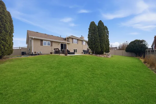 a house view with a garden