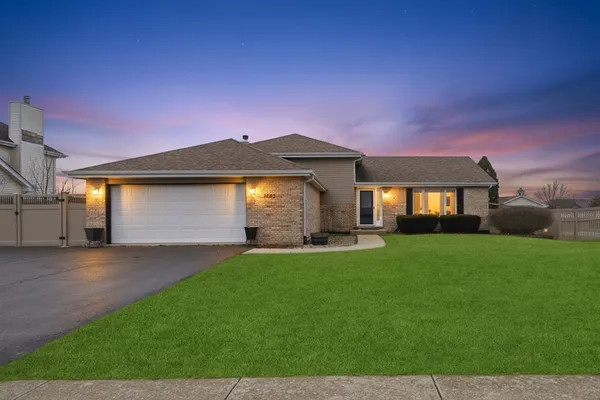$462,900 | 2665 Daniel Lewis Drive, New Lenox, IL 60451