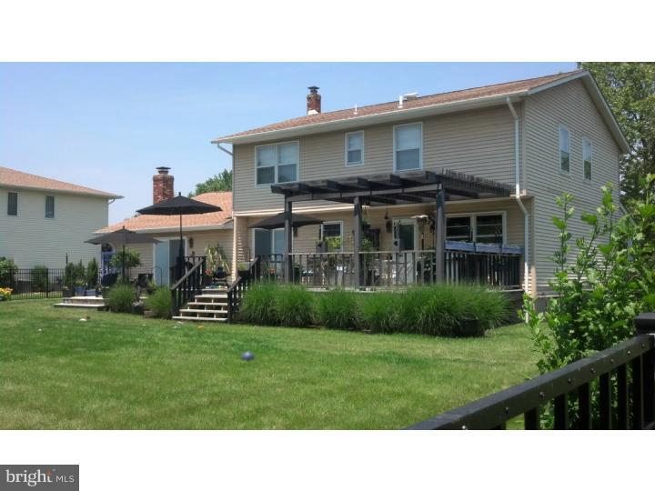 25 Peter Rafferty Drive Hamilton, NJ 08690 - Photo 4 of 5 Exterior Back