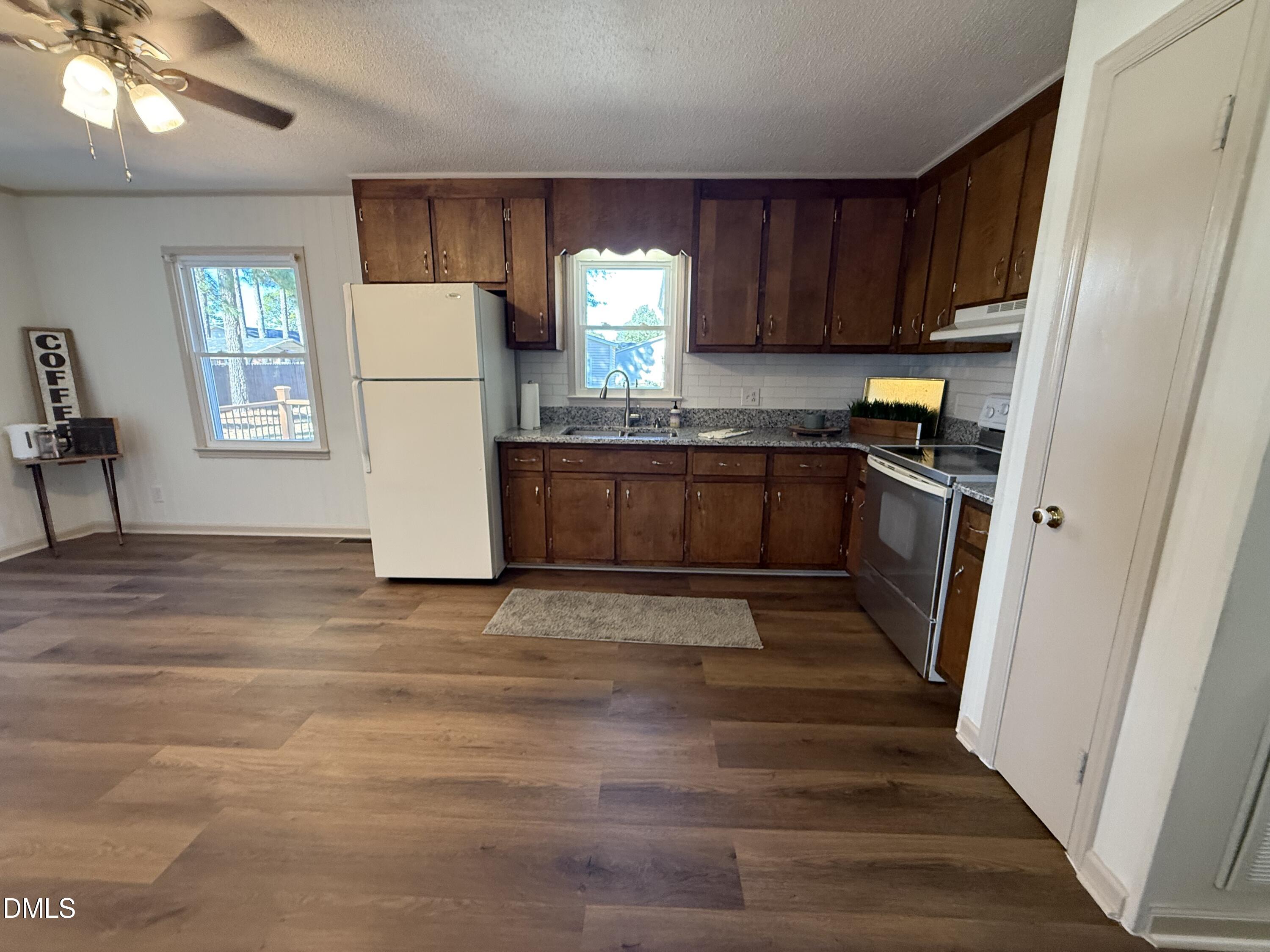 404 West A Street Erwin, NC 28339 - Photo 11 of 44 IMG_4207