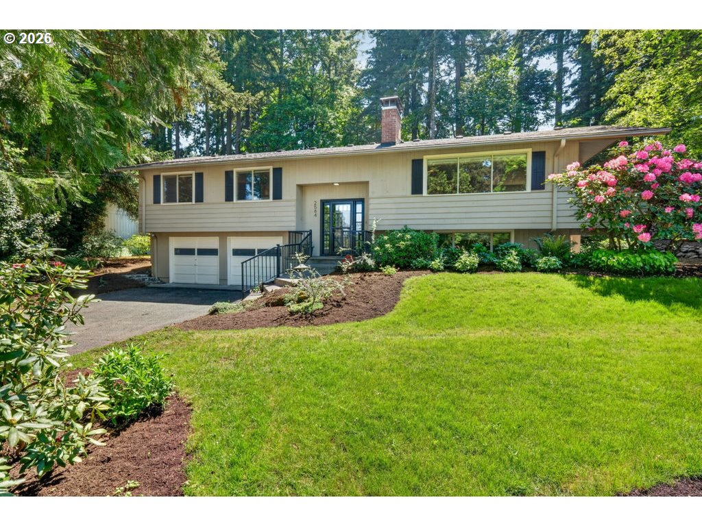 2584 Park Road Lake Oswego, OR 97034 - Photo 2 of 47 Gallery Image 2