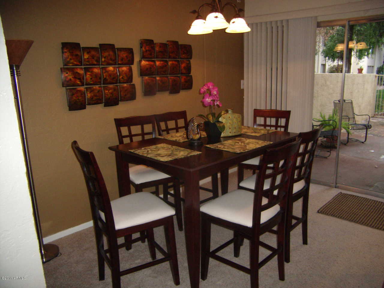 4201 East Camelback Road, Unit 19 Phoenix, AZ 85018 - Photo 12 of 27 Dinning area