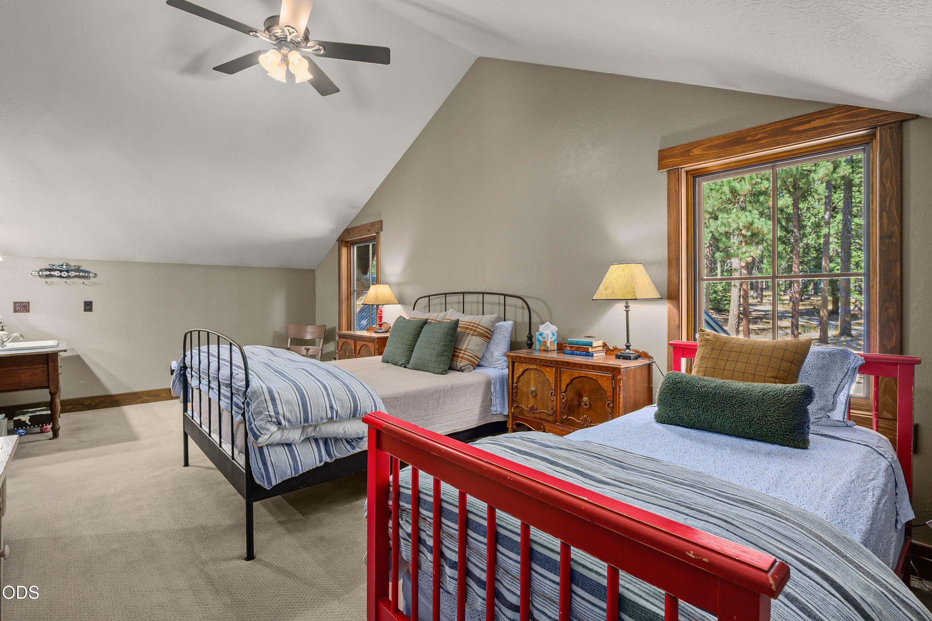 3665 Hyatt Prairie Road Ashland, OR 97520 - Photo 21 of 49 Gallery Image 21