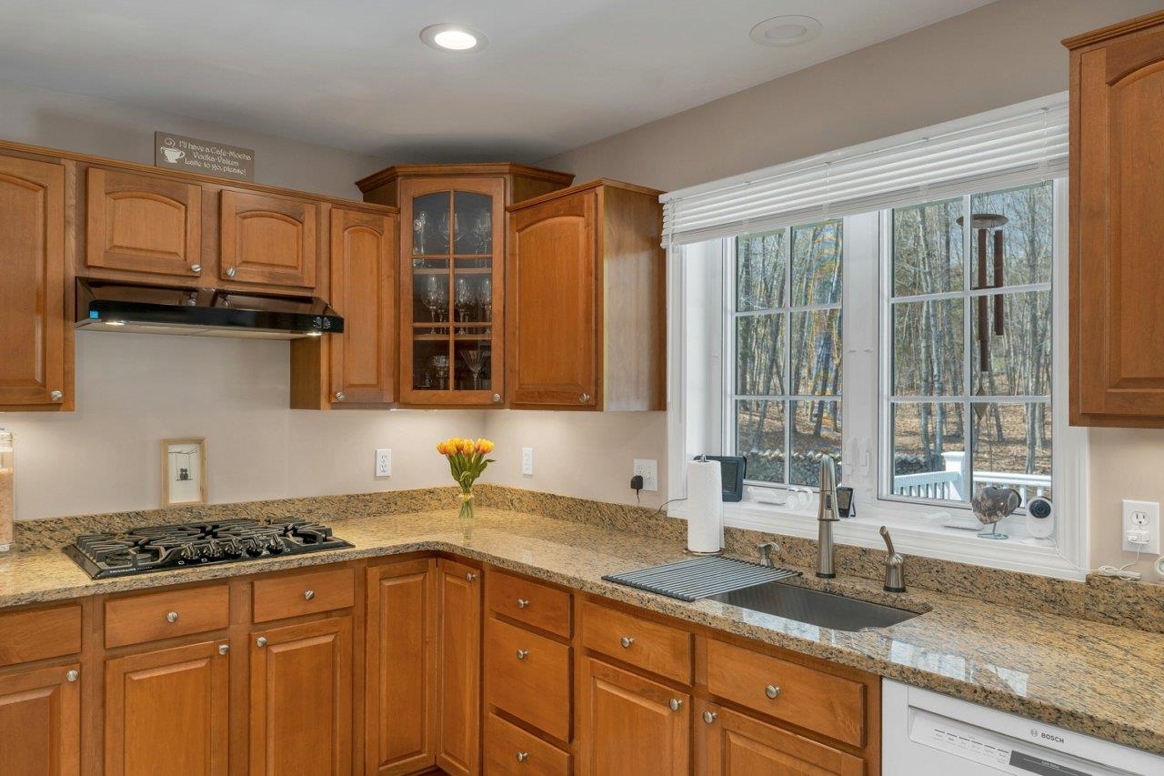 303 Lords Mill Road Epsom, NH 03234 - Photo 16 of 57