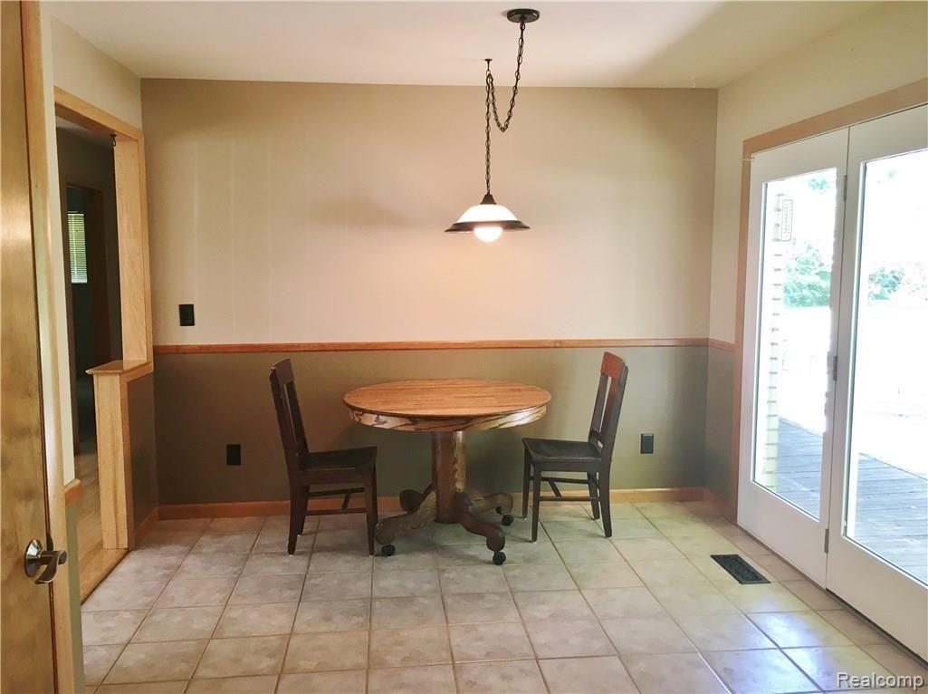 29015 Armada Ridge Road Richmond, MI 48062 - Photo 7 of 50 Dining Nook off of Kitchen.