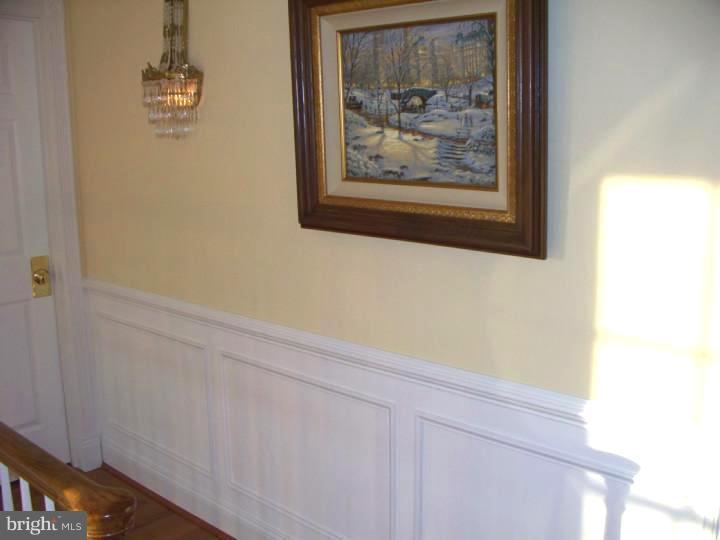 119 Columbus Jobstown Road Columbus, NJ 08022 - Photo 20 of 25 Hallway