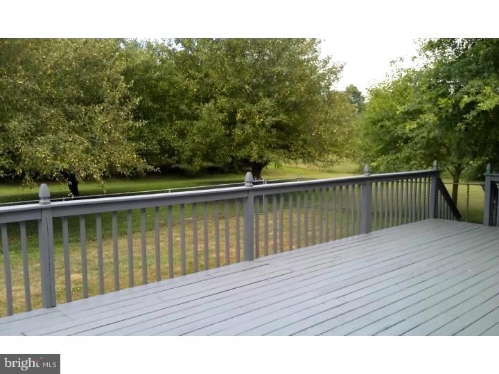 119 Columbus Jobstown Road Columbus, NJ 08022 - Photo 24 of 25 Deck