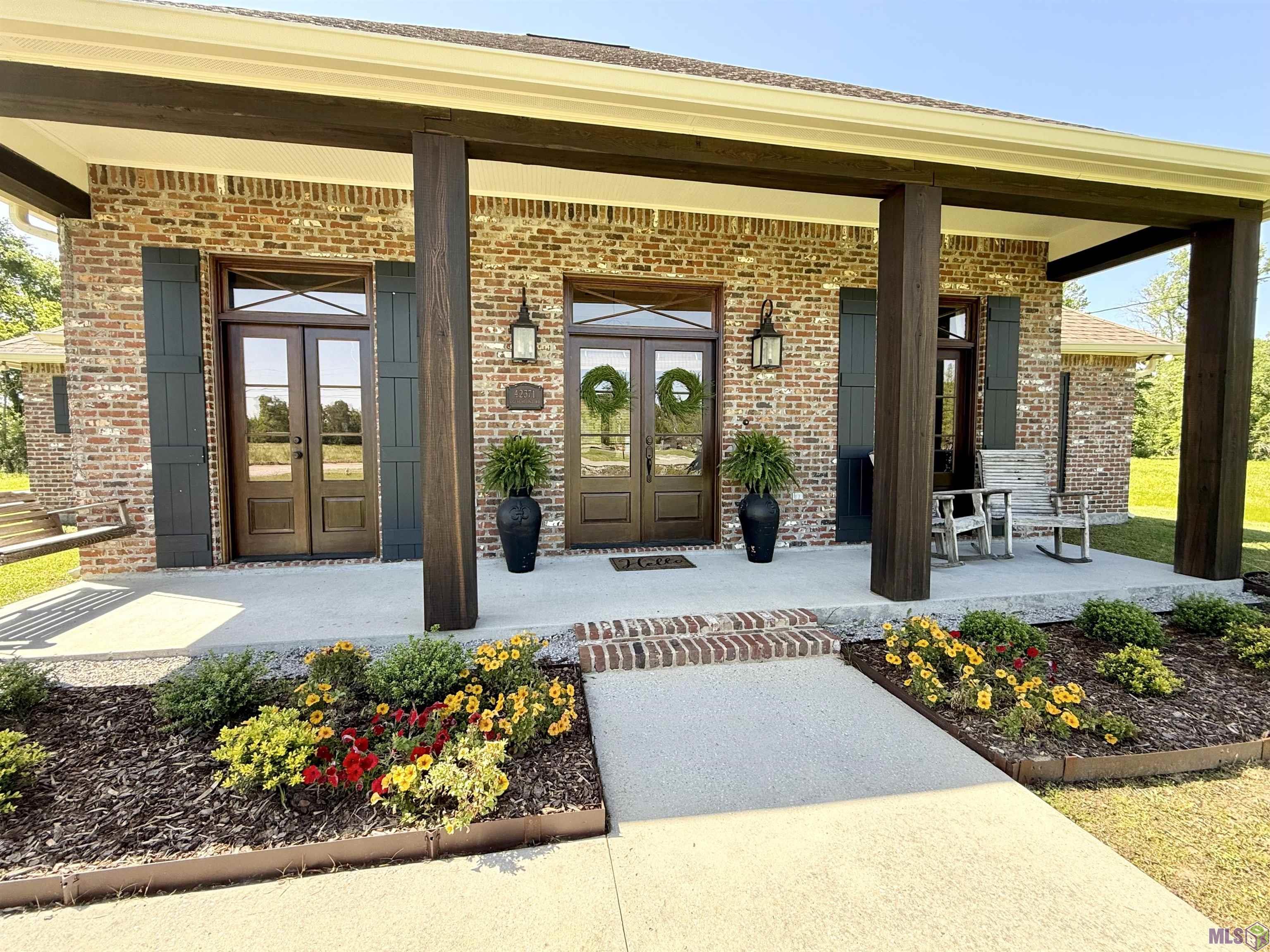 42371 Churchpoint Road Gonzales, LA 70737 - Photo 2 of 27 Gallery Image 2