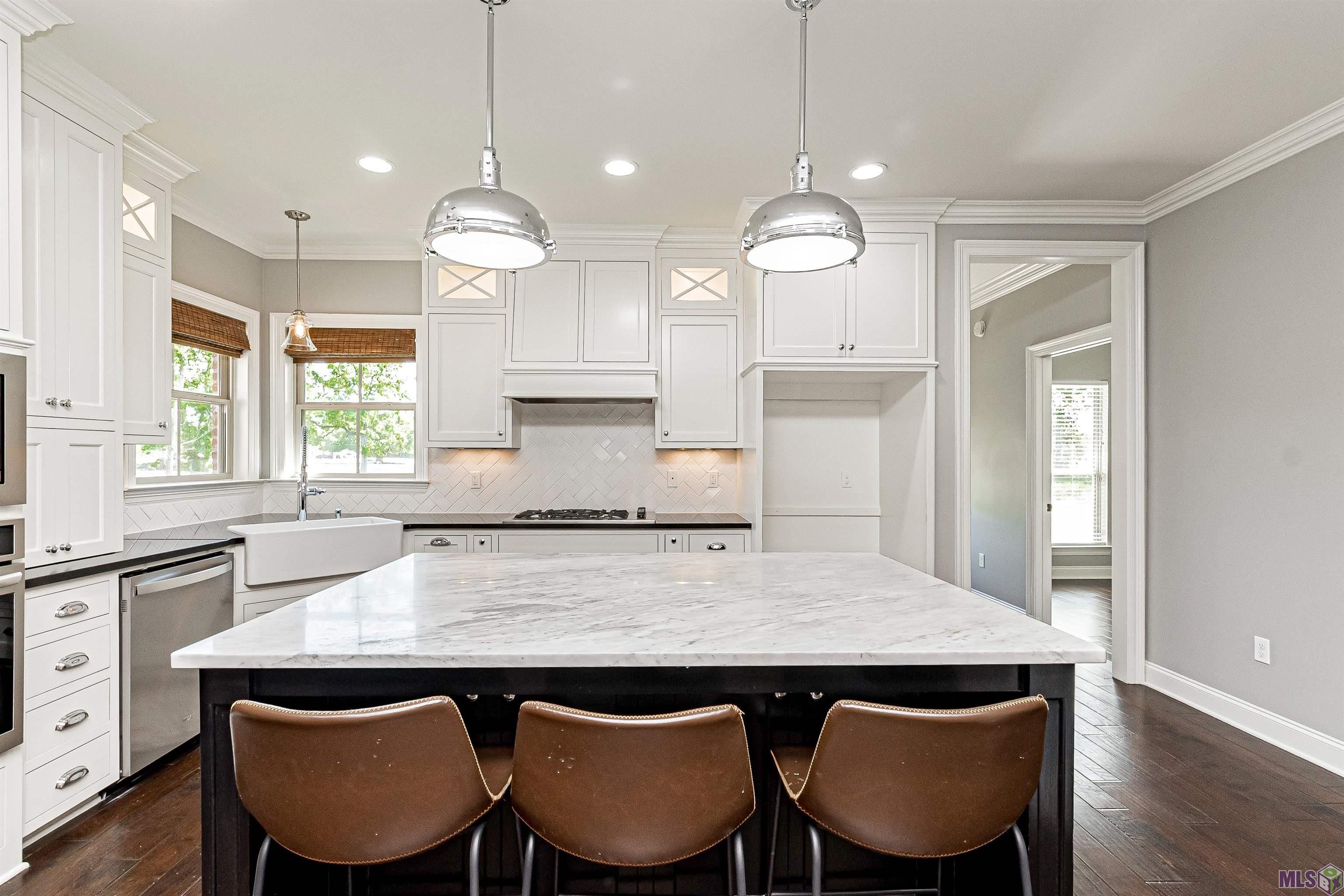 42371 Churchpoint Road Gonzales, LA 70737 - Photo 5 of 27 Gallery Image 5