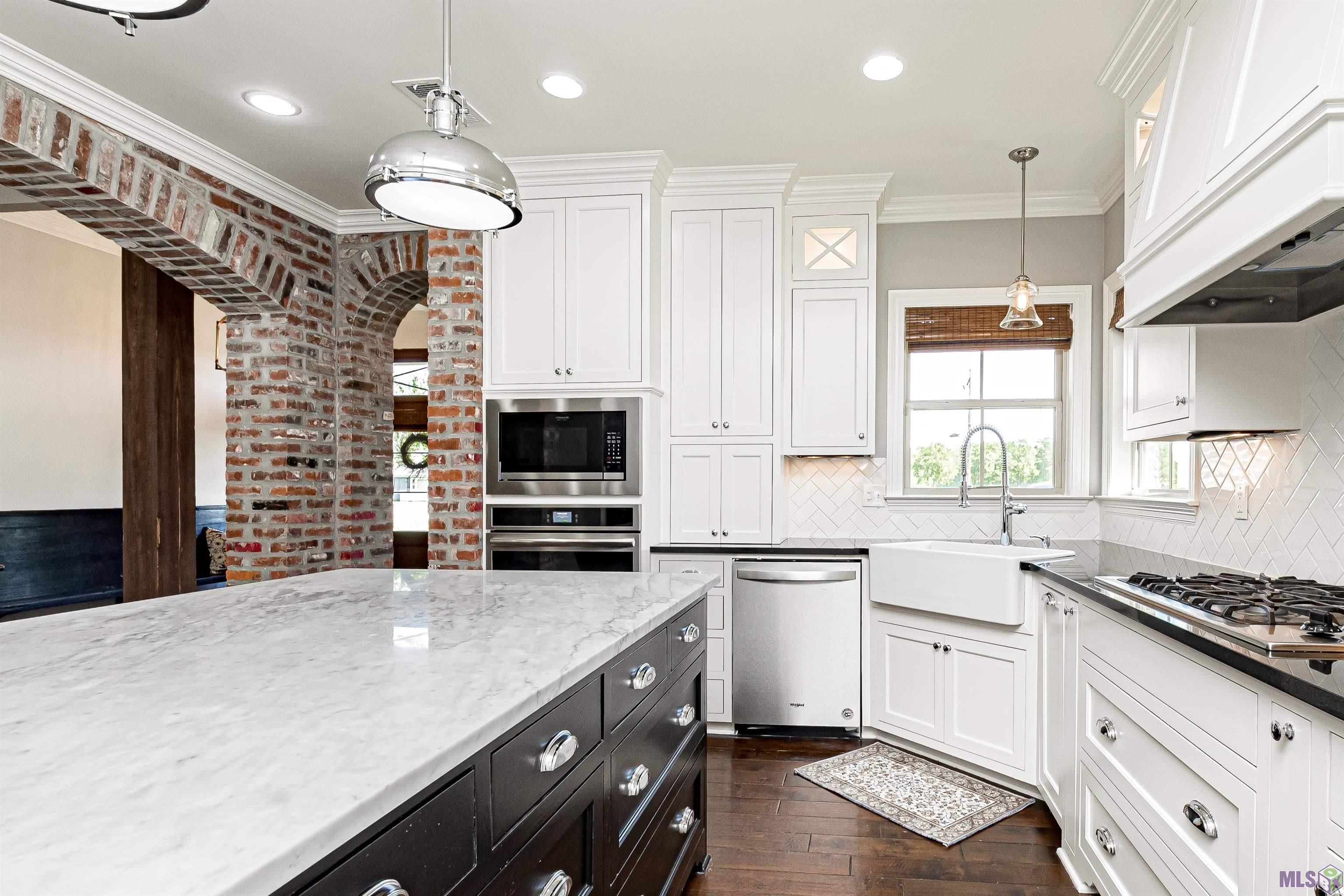 42371 Churchpoint Road Gonzales, LA 70737 - Photo 7 of 27 Gallery Image 7