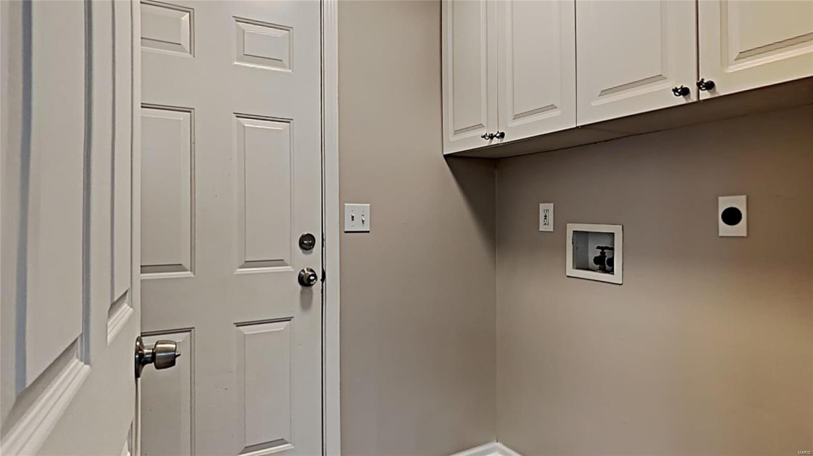 2708 Hunters Ridge Edwardsville, IL 62025 - Photo 11 of 22 Gallery Image 11