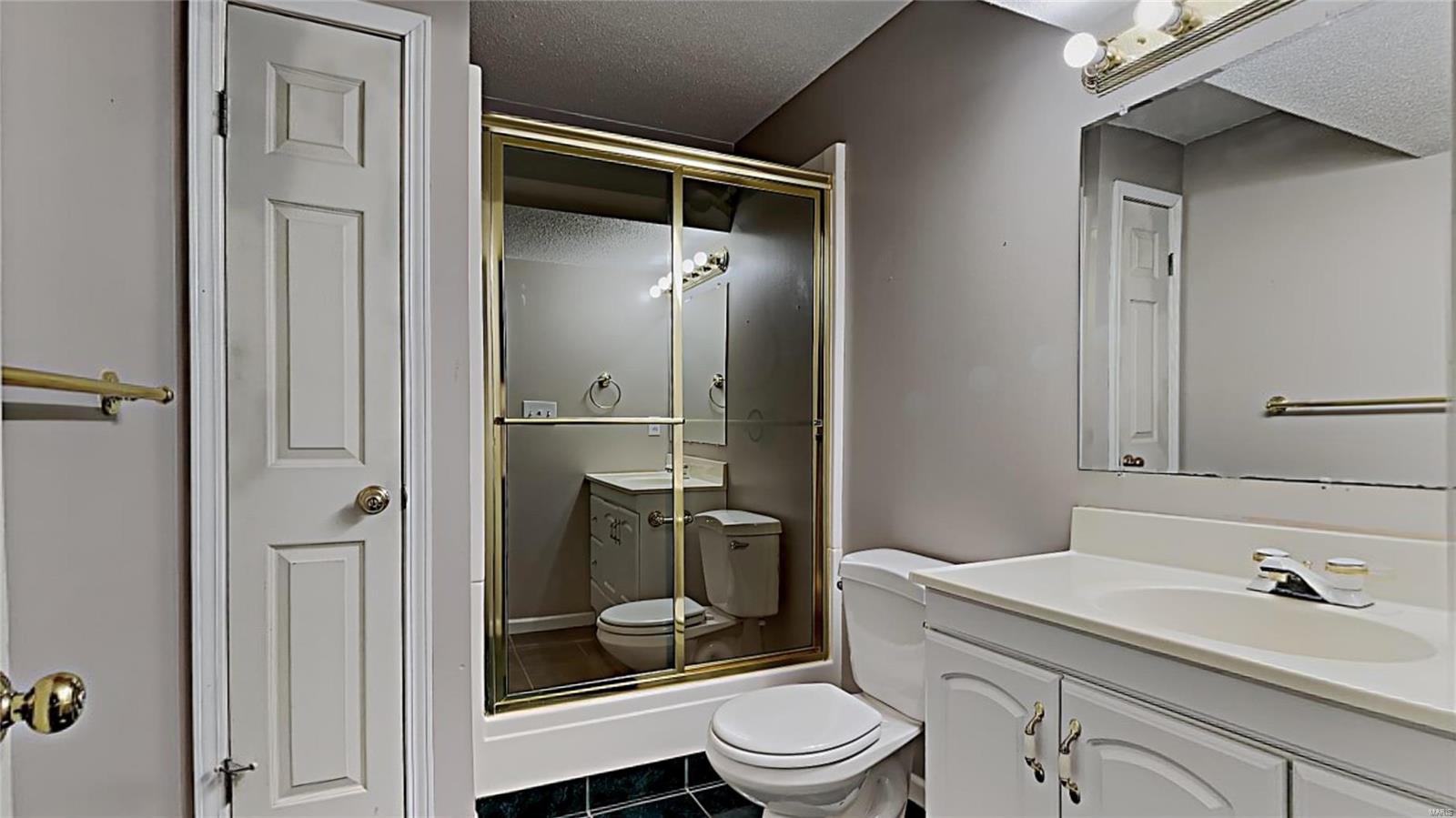 2708 Hunters Ridge Edwardsville, IL 62025 - Photo 18 of 22 Gallery Image 18