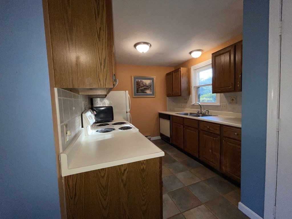43 Drake Road, Unit 43 Fitchburg, MA 01420 - Photo 12 of 16 Gallery Image 12