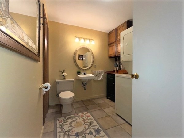 43 Drake Road, Unit 43 Fitchburg, MA 01420 - Photo 6 of 16 Gallery Image 6