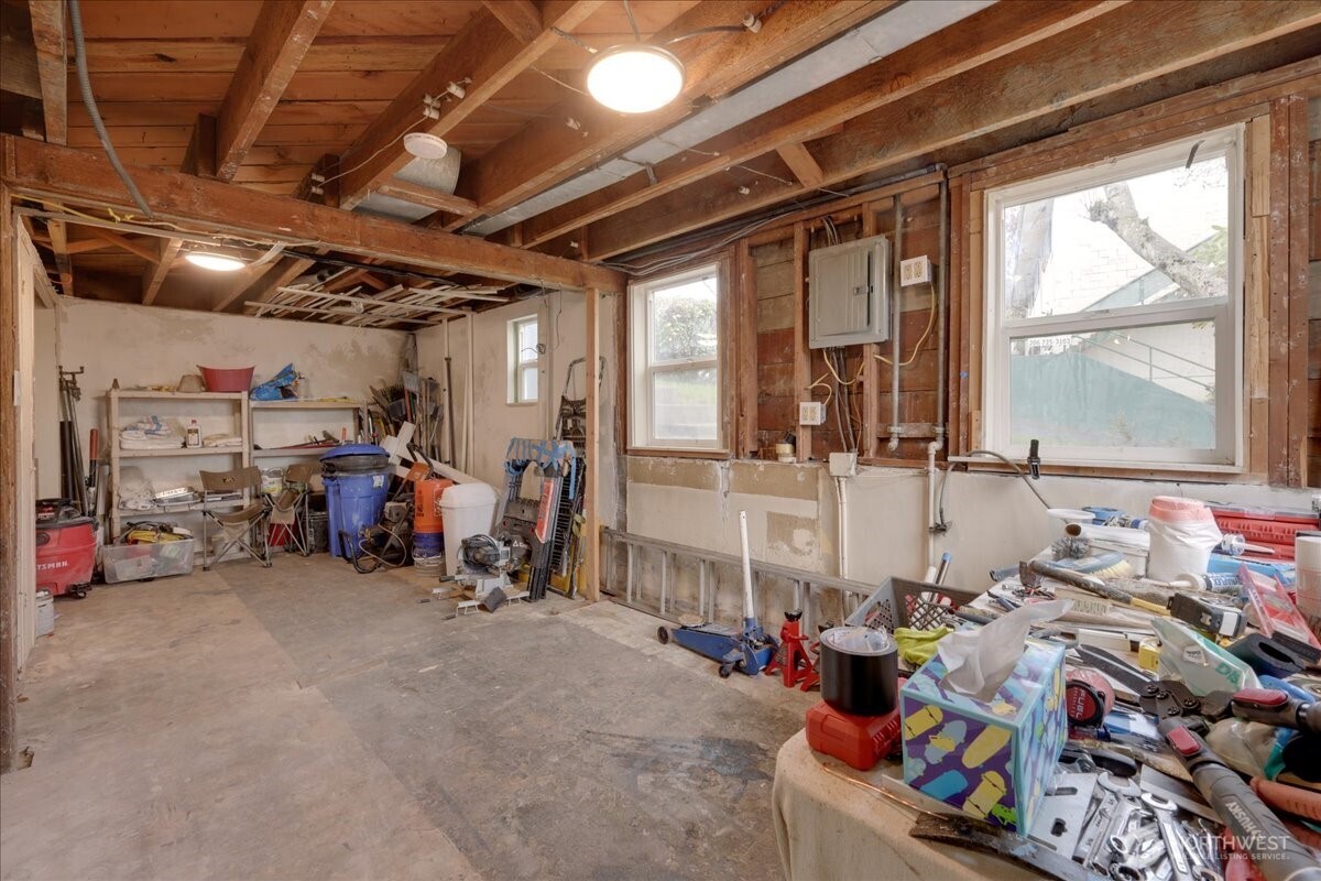 150 Hardie Avenue Southwest, Unit 16 Renton, WA 98057 - Photo 12 of 38