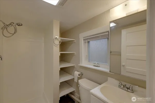 $1,090,000 | 150 Hardie Avenue Southwest, Unit 16, Renton, WA 98057