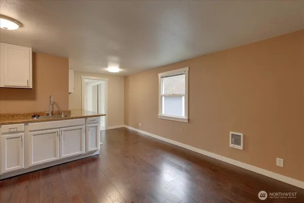 $1,090,000 | 150 Hardie Avenue Southwest, Unit 16, Renton, WA 98057