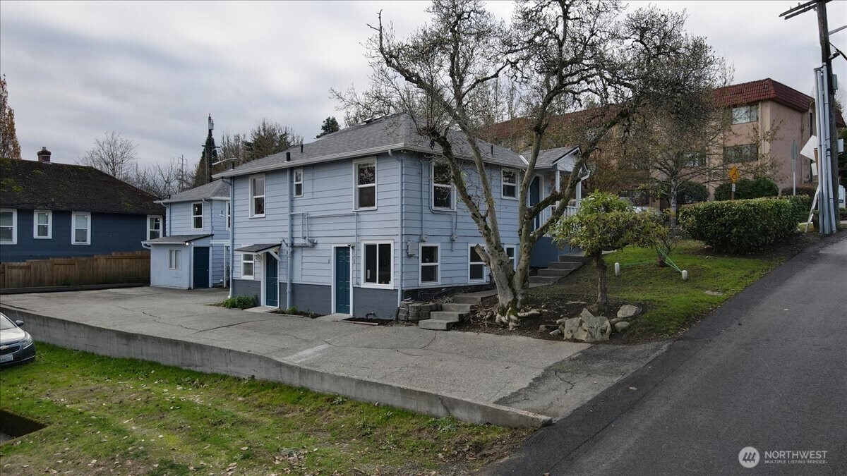 150 Hardie Avenue Southwest, Unit 16 Renton, WA 98057 - Photo 30 of 38