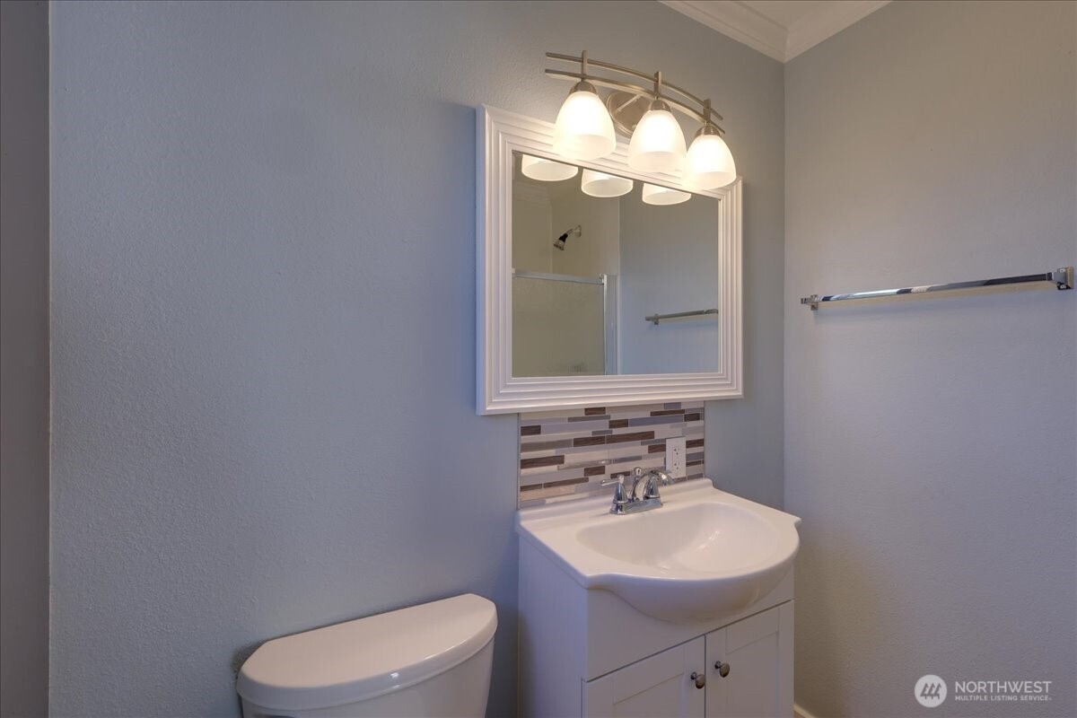 150 Hardie Avenue Southwest, Unit 16 Renton, WA 98057 - Photo 8 of 38