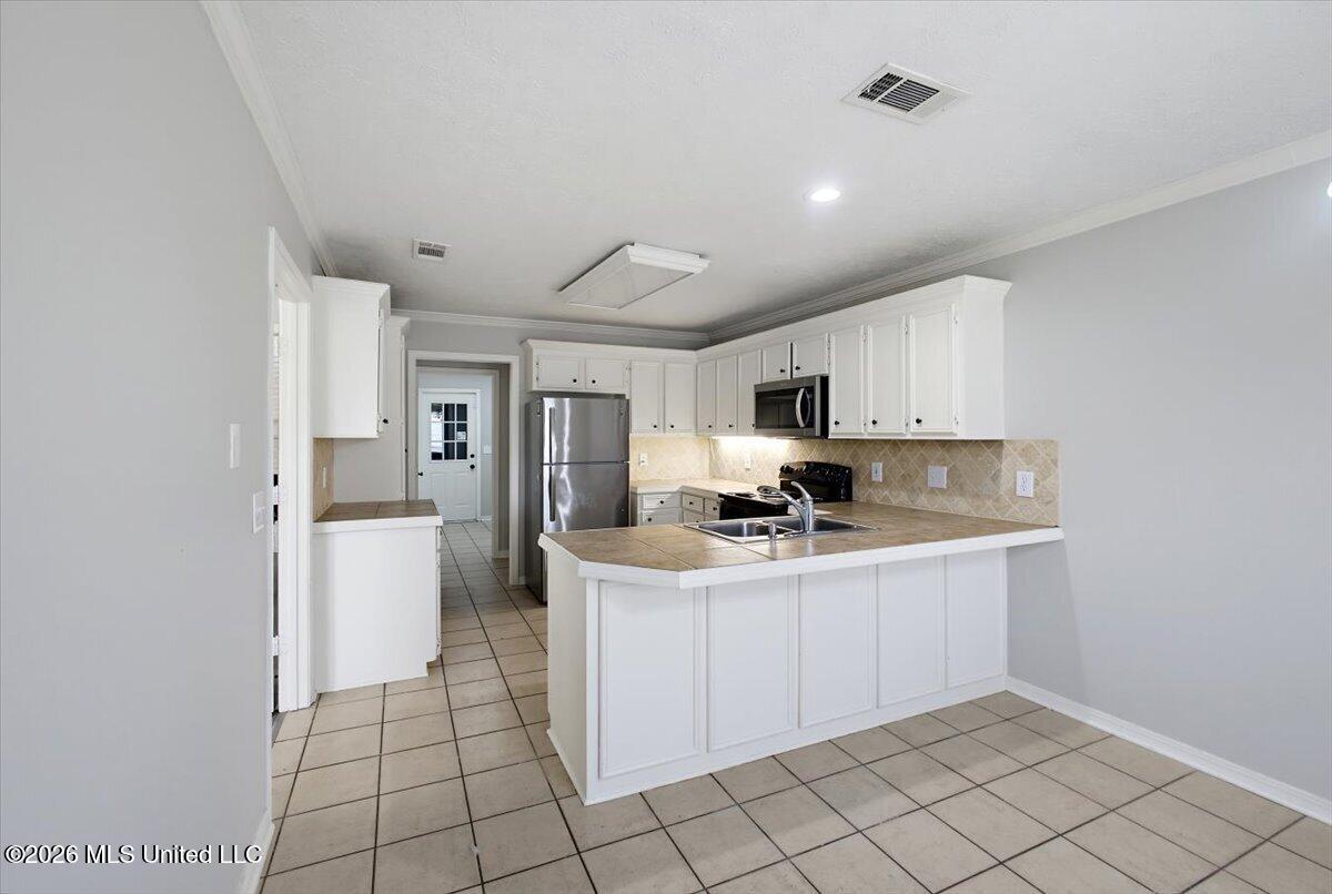 108 Cypress Ridge Drive Brandon, MS 39047 - Photo 7 of 29 13-HTP_8957
