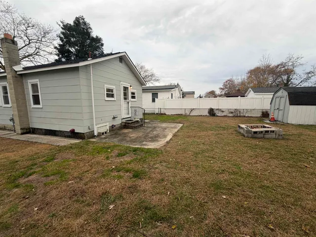 $299,999 | 109 Iowa Avenue, Villas, NJ 08251