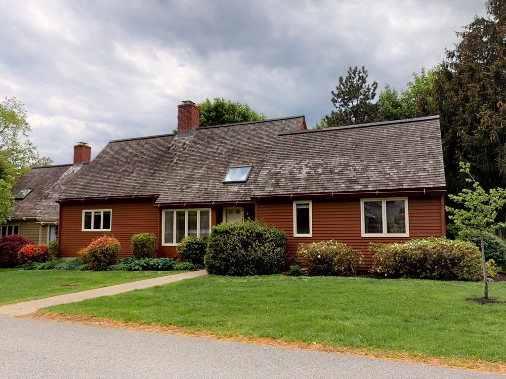 61 Potter Pond, Unit 61 Lexington, MA 02421 - Photo 3 of 39 Gallery Image 3