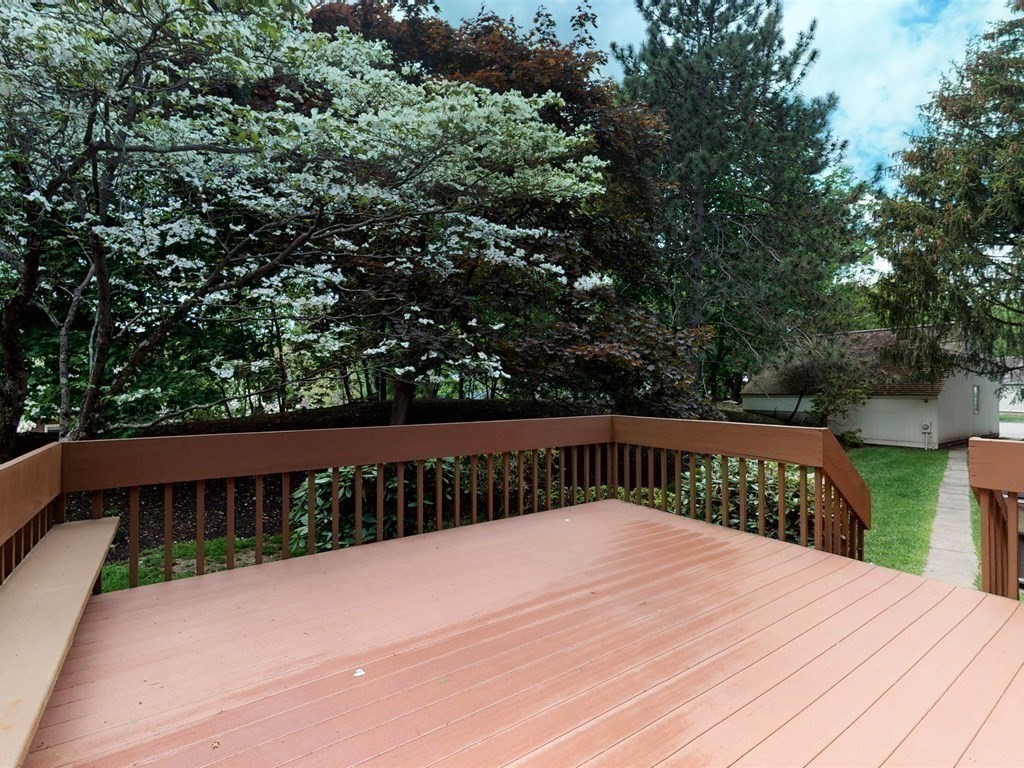 61 Potter Pond, Unit 61 Lexington, MA 02421 - Photo 34 of 39 Gallery Image 34