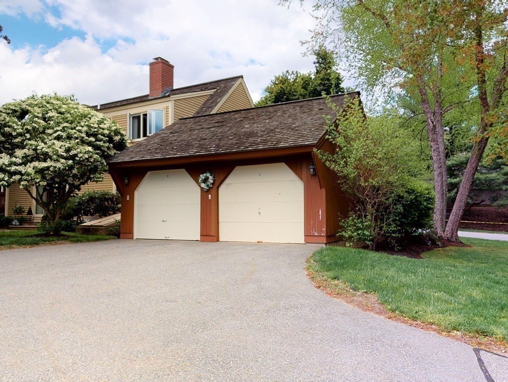 61 Potter Pond, Unit 61 Lexington, MA 02421 - Photo 36 of 39 Gallery Image 36
