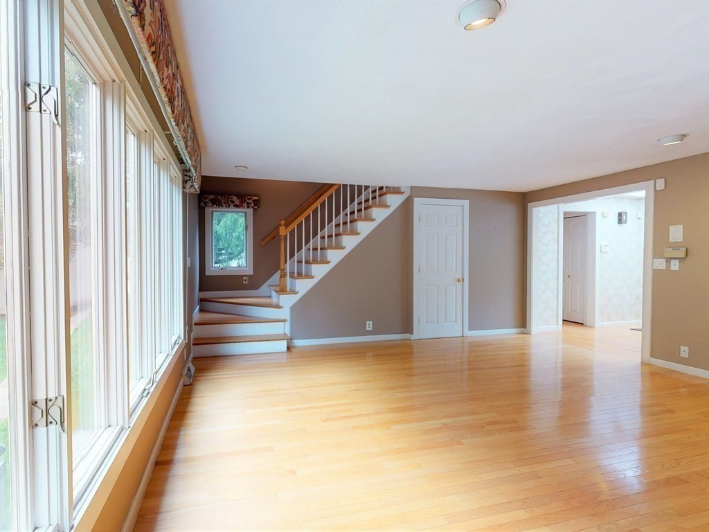 61 Potter Pond, Unit 61 Lexington, MA 02421 - Photo 7 of 39 Gallery Image 7