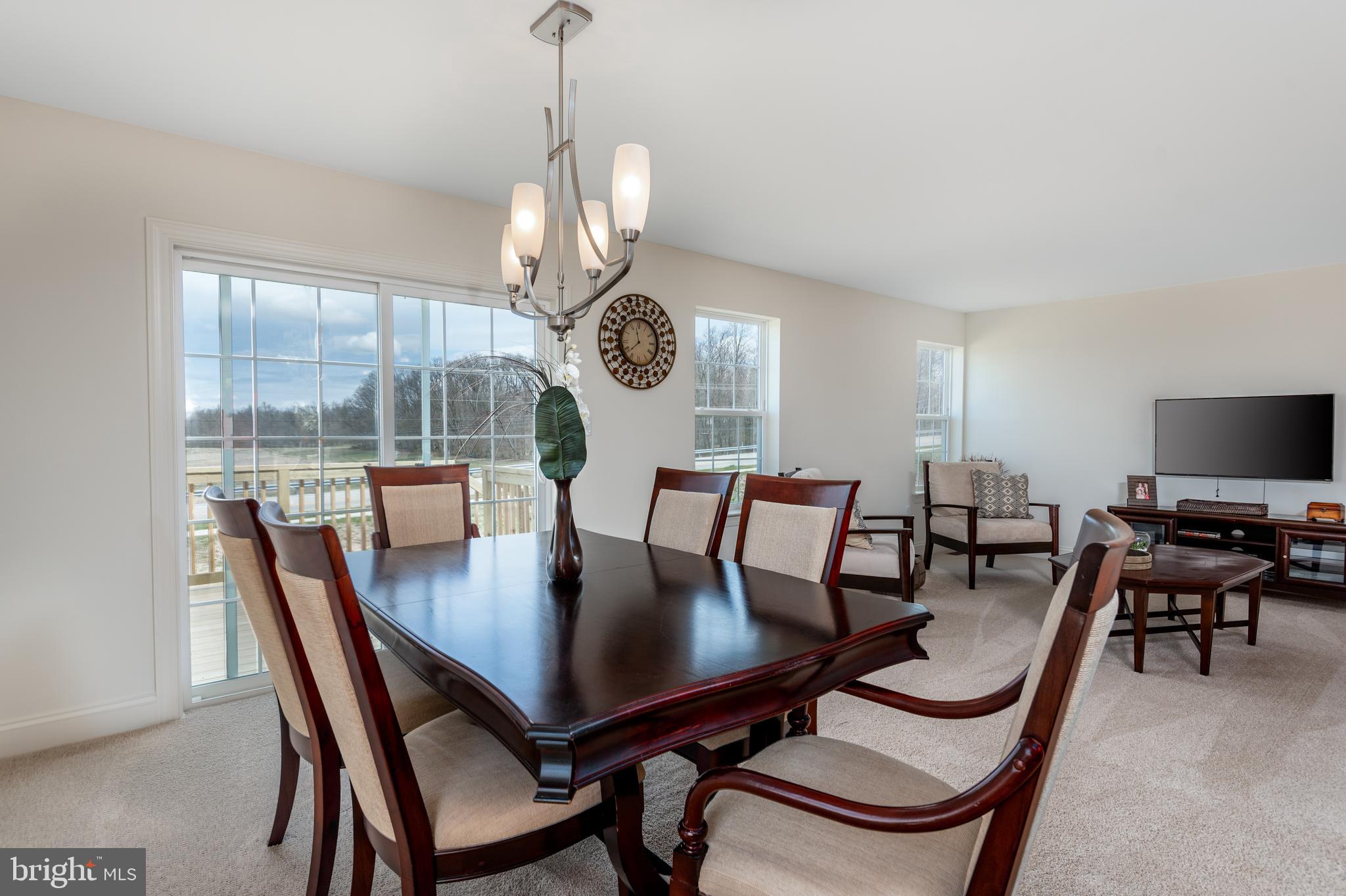 204 Eagle Road Dillsburg, PA 17019 - Photo 15 of 48 Dining table