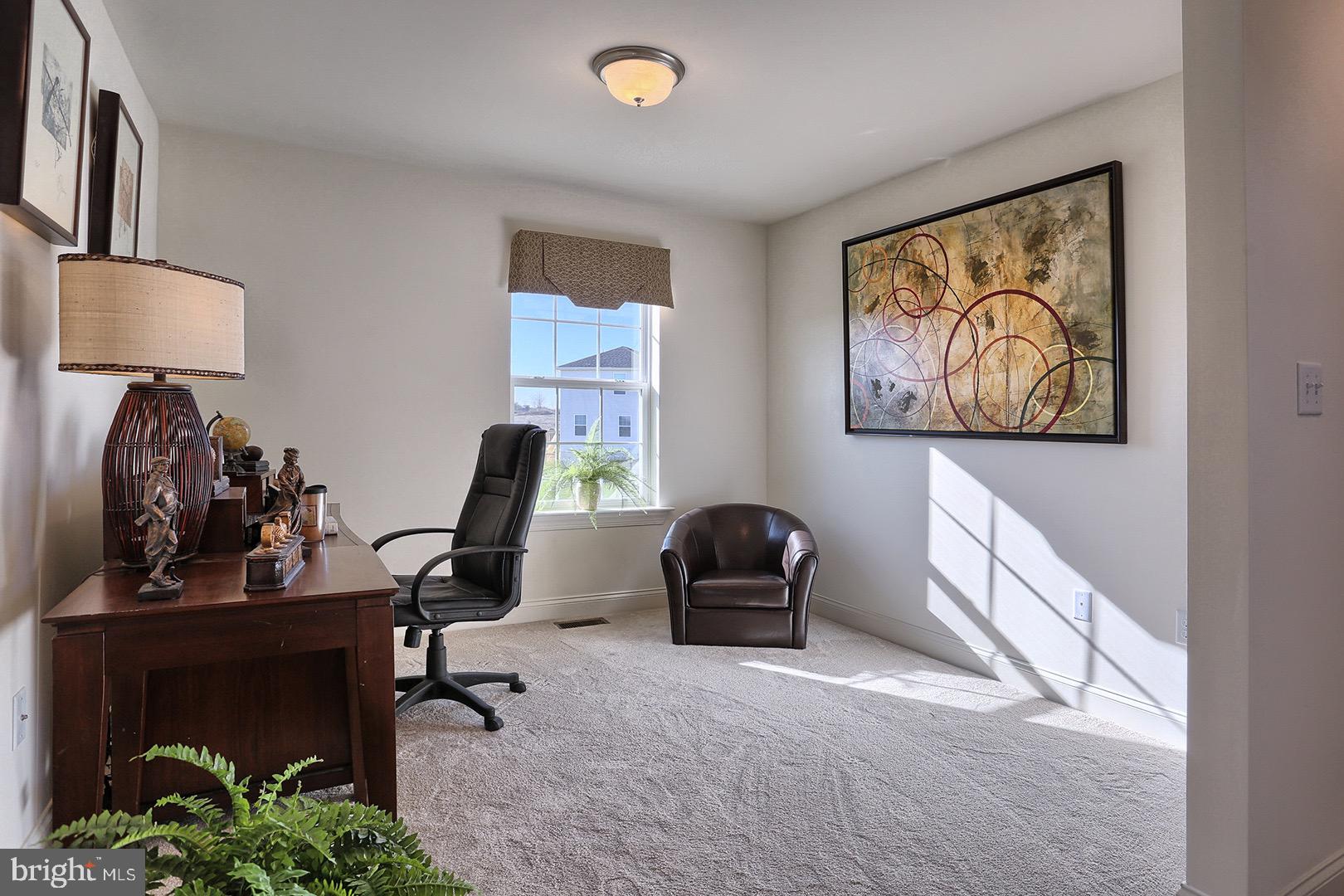 204 Eagle Road Dillsburg, PA 17019 - Photo 30 of 48 2nd Den on 2nd floor - Perfect Flex Space