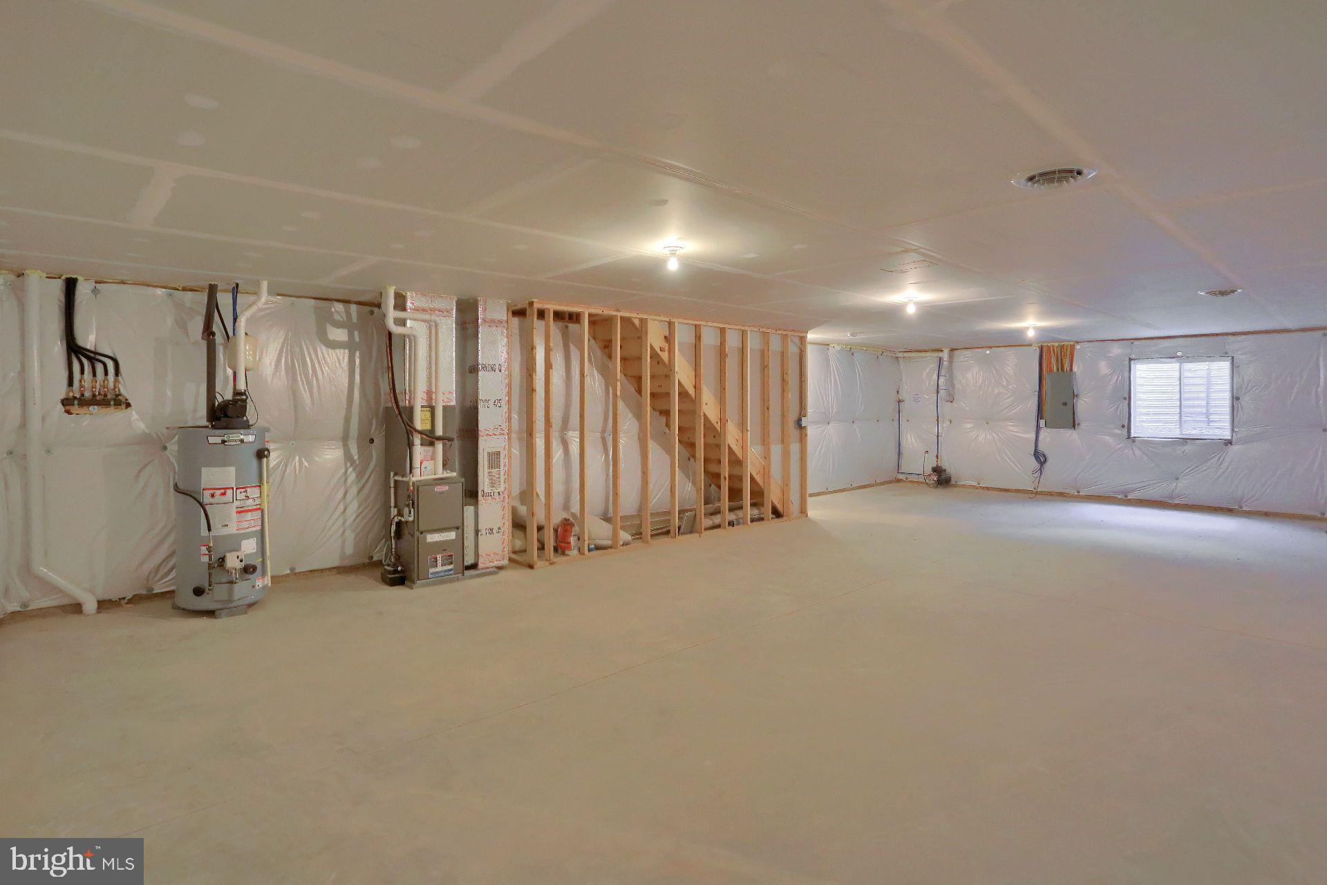 204 Eagle Road Dillsburg, PA 17019 - Photo 39 of 48 Basement waiting to be finished