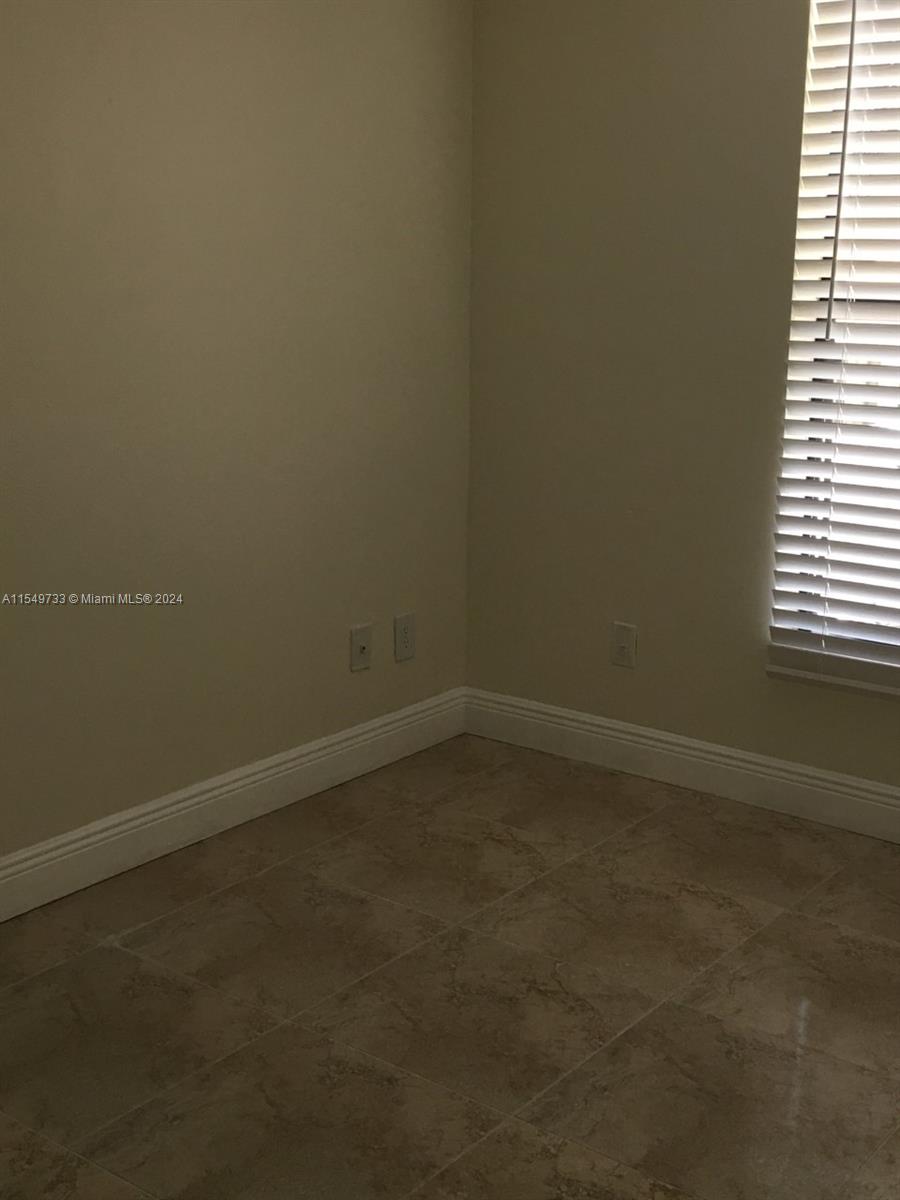 5331 Summerlin Road, Unit 3107 Fort Myers, FL 33919 - Photo 5 of 10 Gallery Image 5