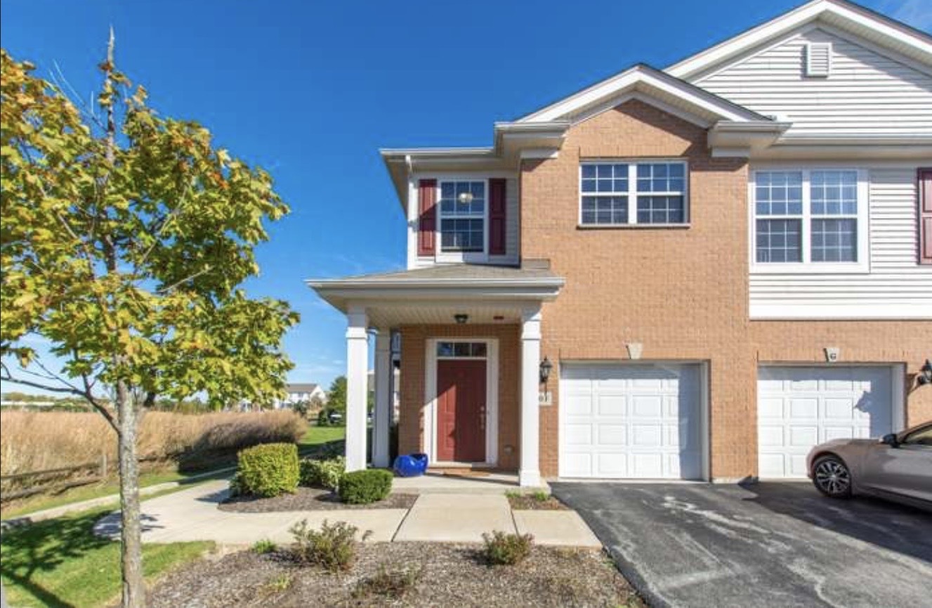 7520 Claridge Drive, Unit F Bridgeview, IL 60455 - Photo 1 of 14