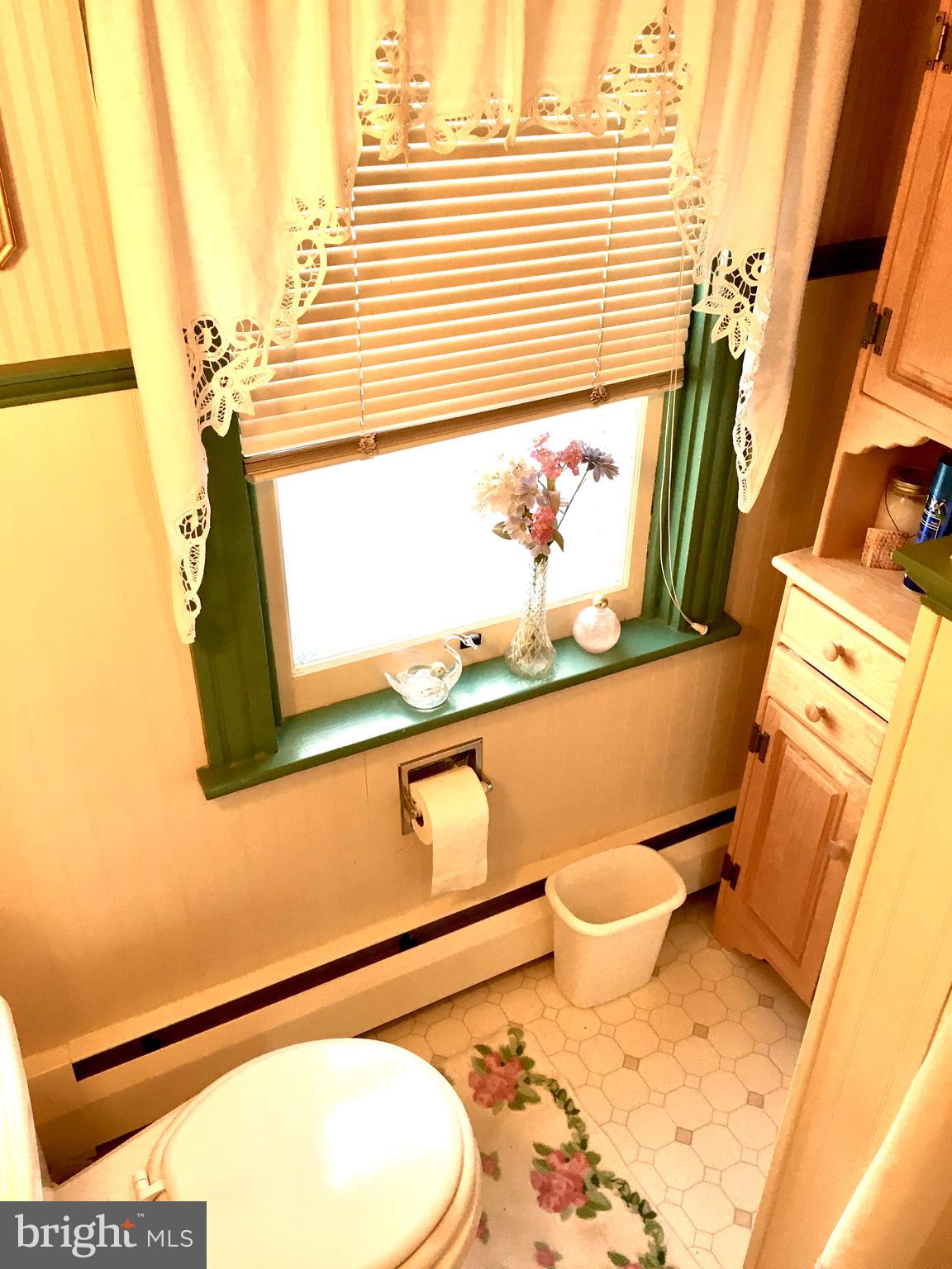 213 South Broad Street Lititz, PA 17543 - Photo 40 of 50
