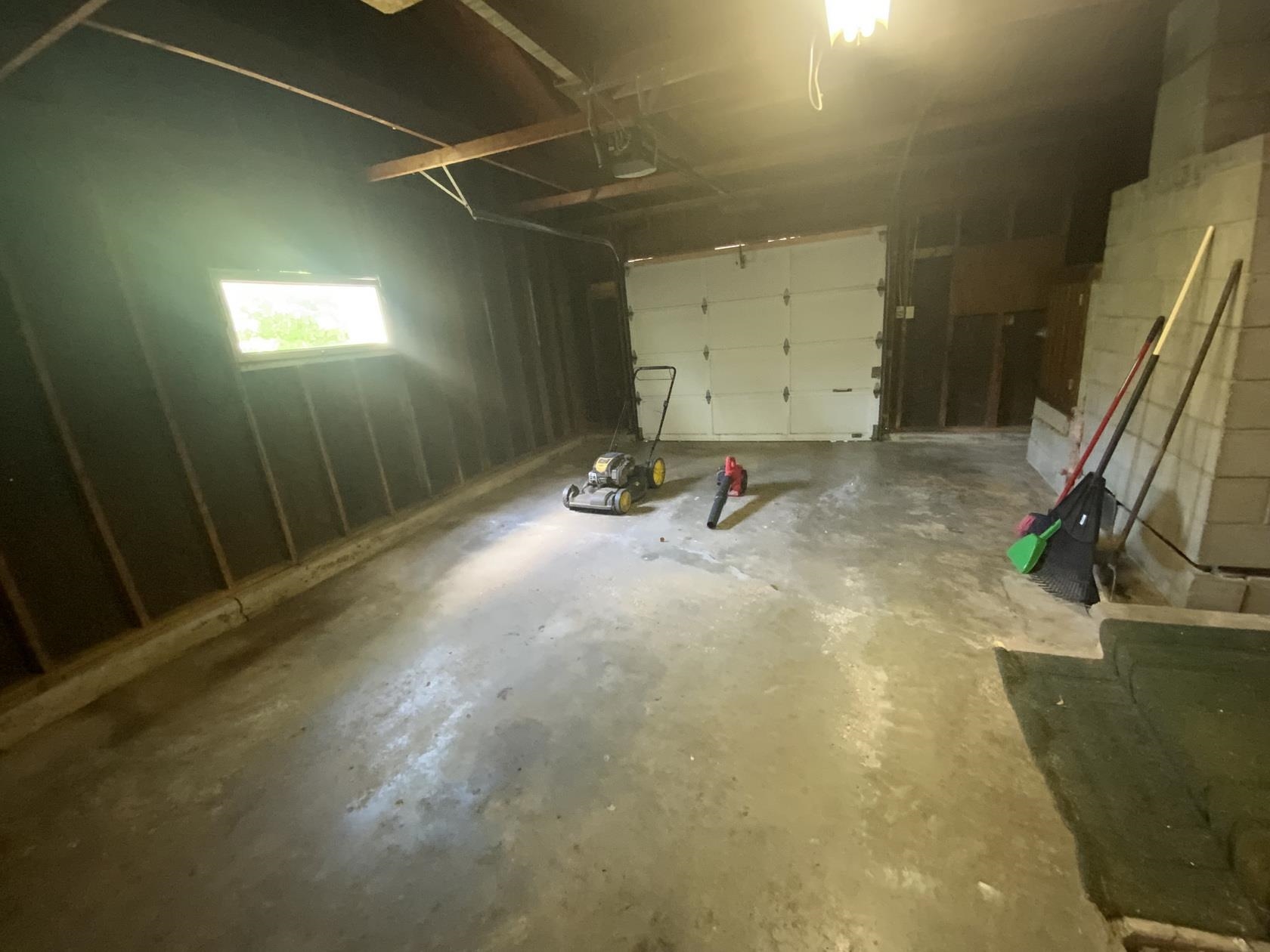 1129 Alva Street Menasha, WI 54952 - Photo 29 of 33