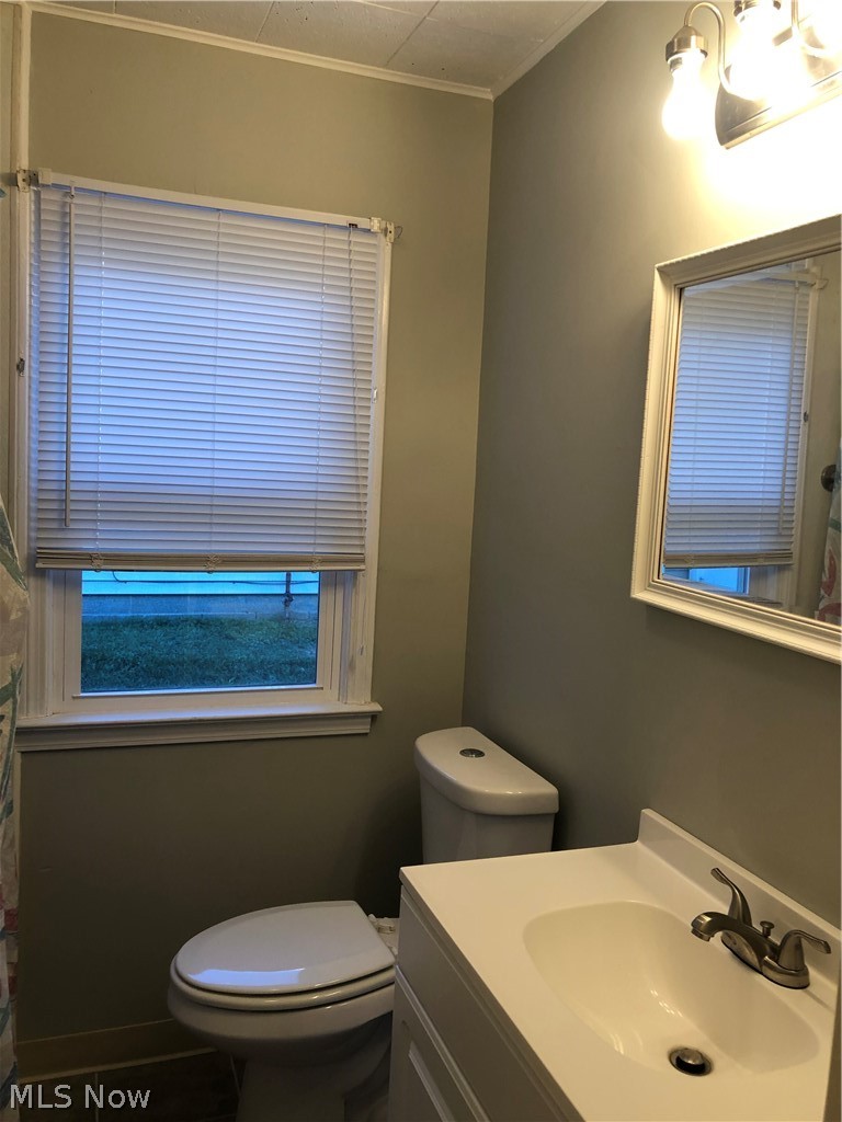 813 Reed Avenue Akron, OH 44306 - Photo 5 of 9