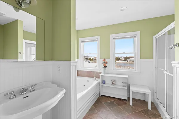 $75,000 | 176 Beach Lane, Westhampton Beach, NY 11978
