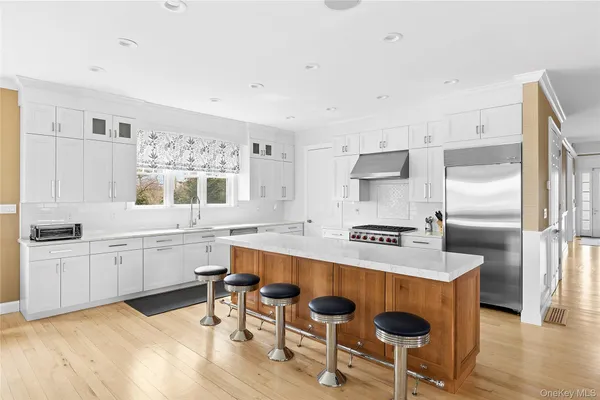 $75,000 | 176 Beach Lane, Westhampton Beach, NY 11978