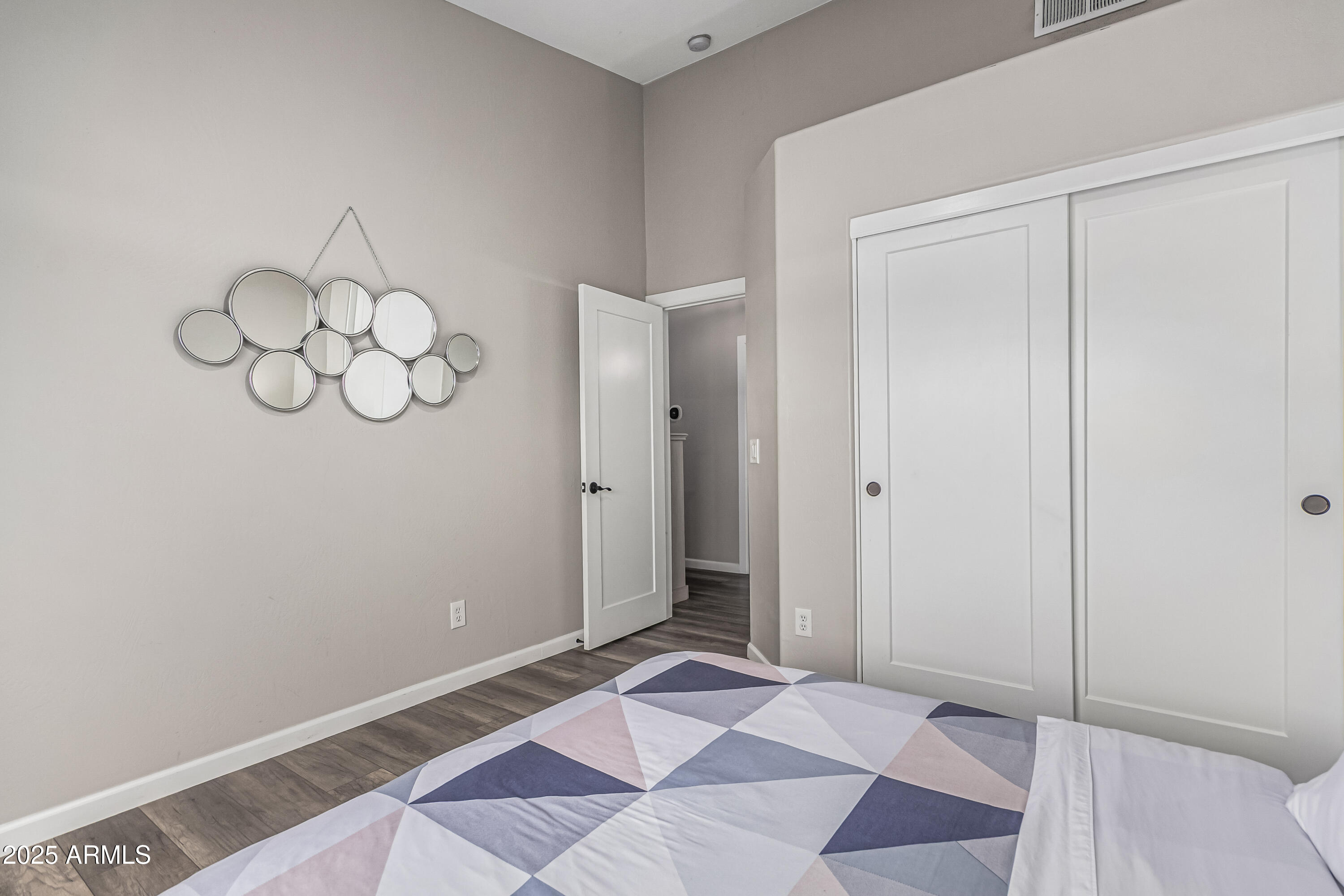3438 North 30th Street Phoenix, AZ 85016 - Photo 13 of 26 a view of an empty room