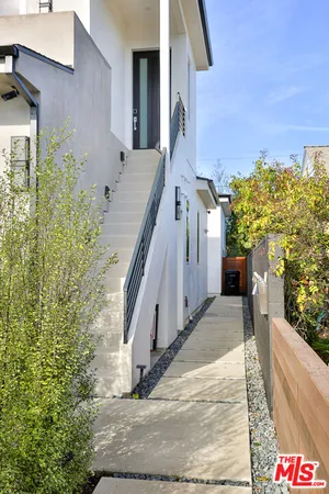 $3,750 | 8505 Belford Avenue, Los Angeles, CA 90045