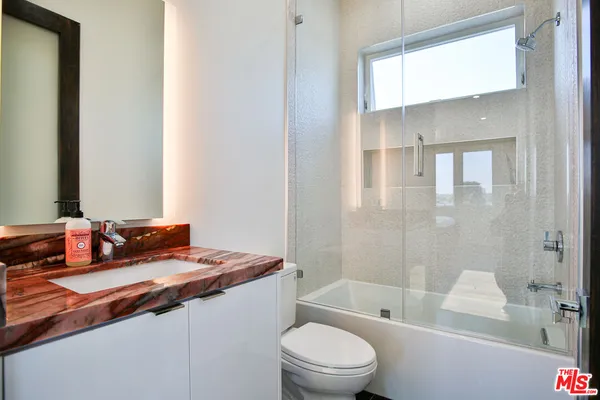 $3,750 | 8505 Belford Avenue, Los Angeles, CA 90045