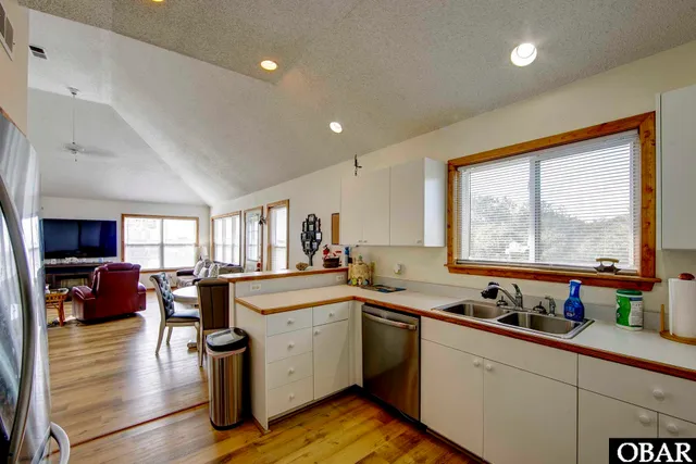 $495,000 | 41626 Starboard Drive, Avon, NC 27915