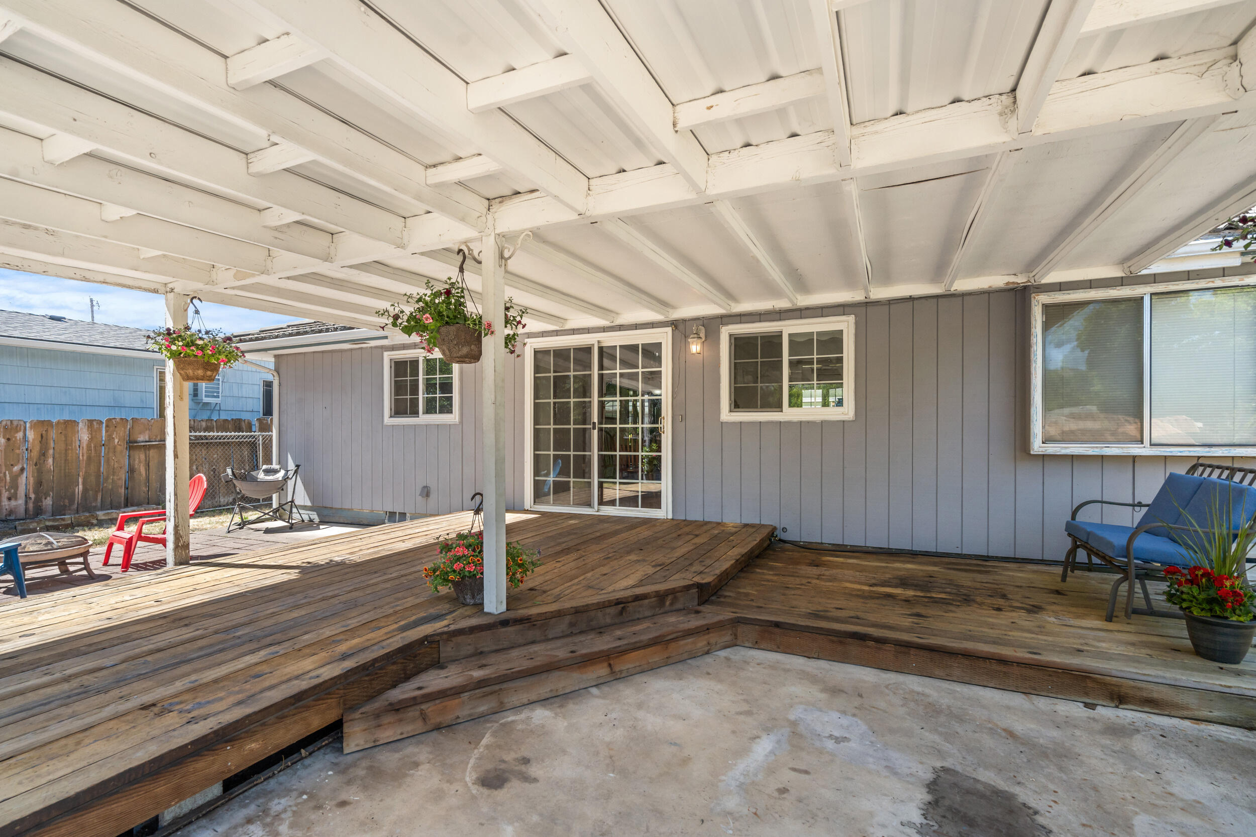 110 North 2nd Street Talent, OR 97540 - Photo 10 of 27 a view of porch with seating space