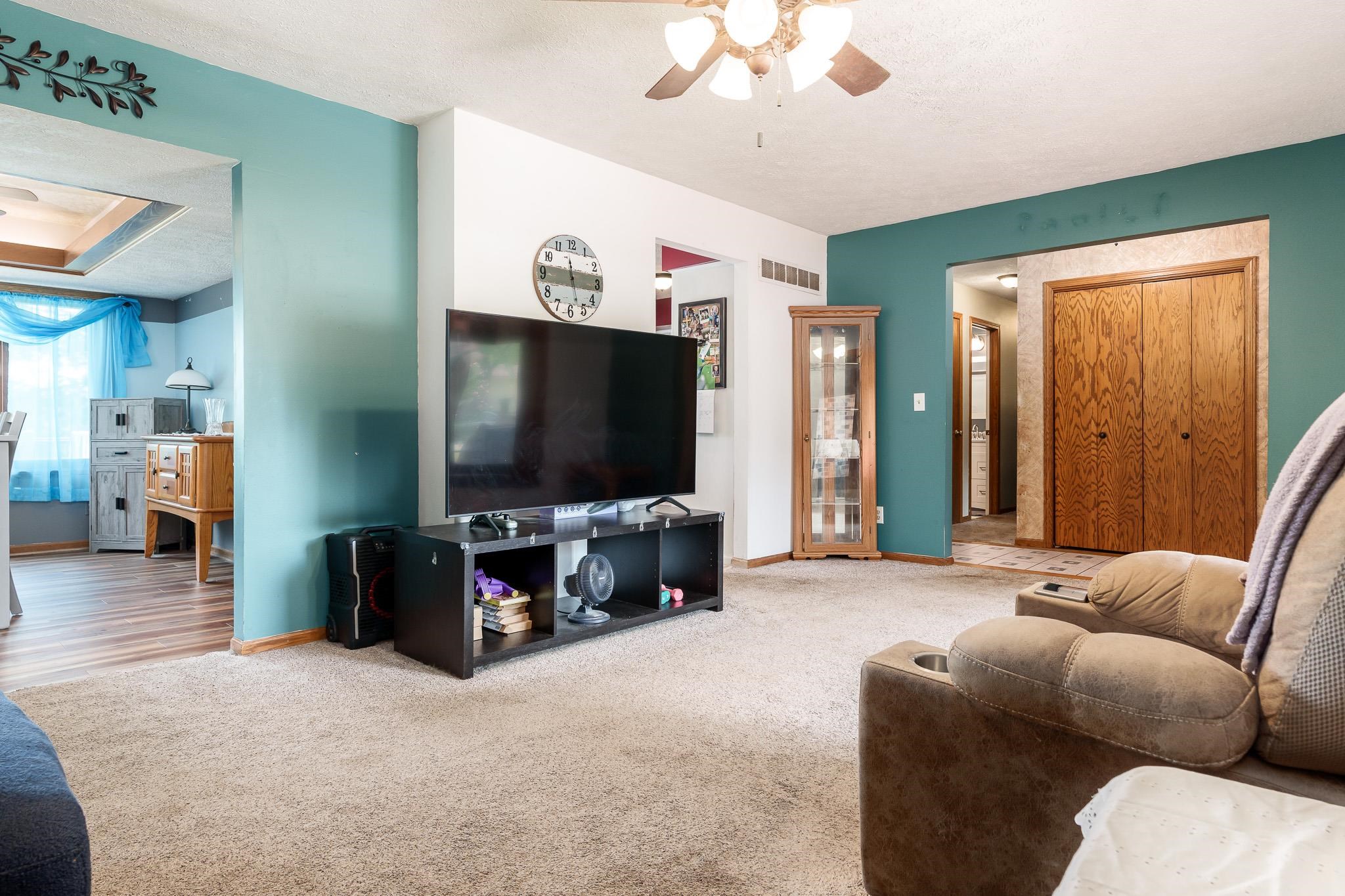 280 Knoll Road Belvidere, IL 61008 - Photo 13 of 58